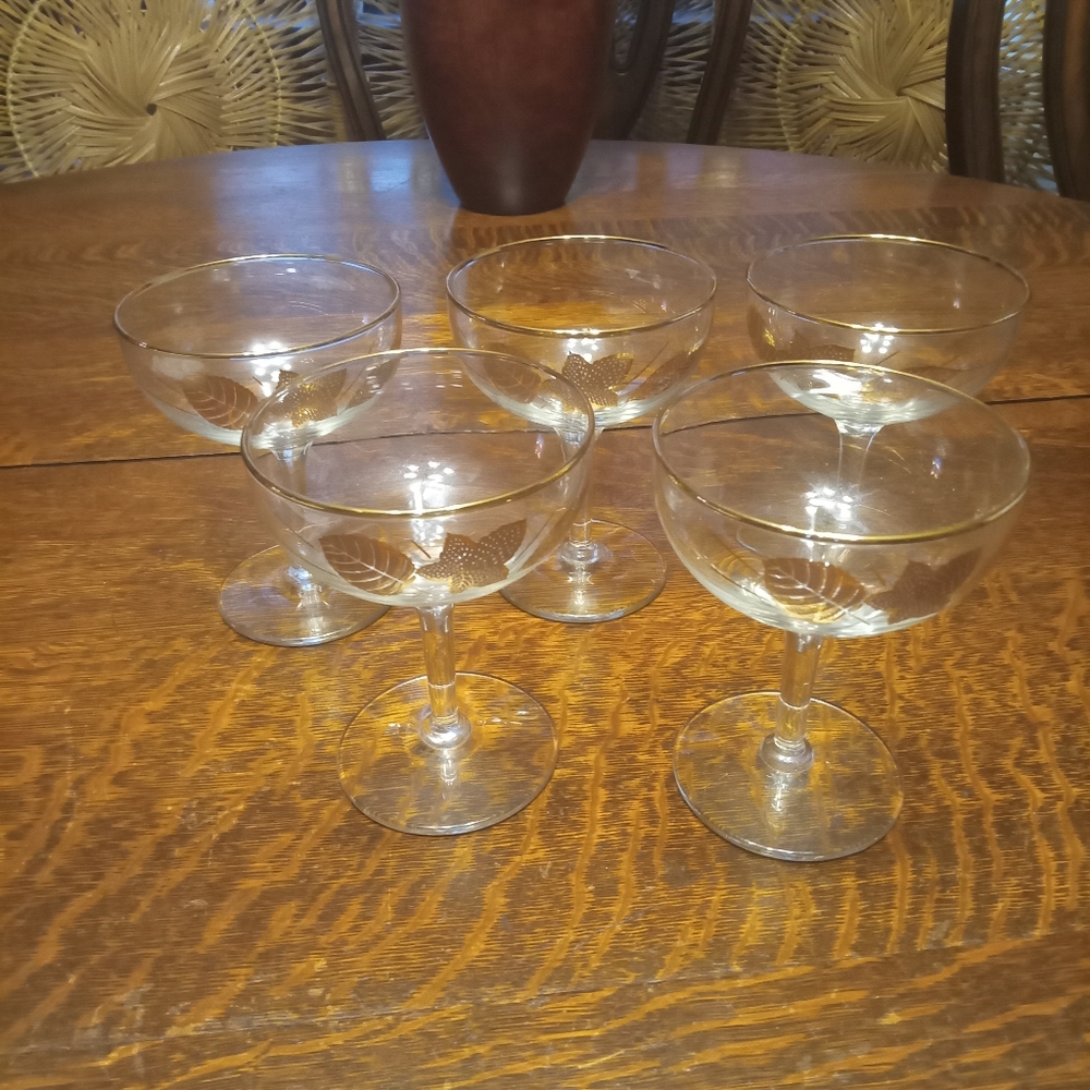 Libbey Gold Leaf Champagne Glasses - Set of 5